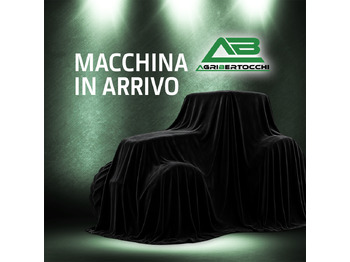 Farm tractor CLAAS Axion 810