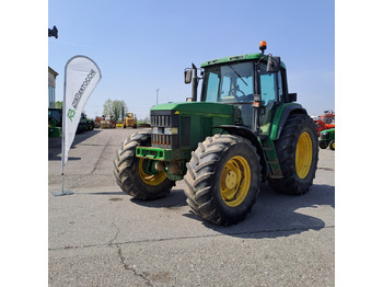 Farm tractor JOHN DEERE 6910