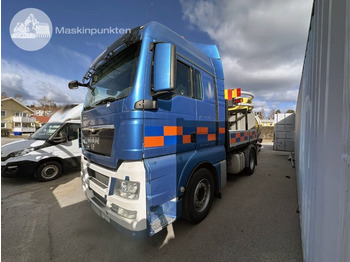 Tractor unit MAN TGX 18.440