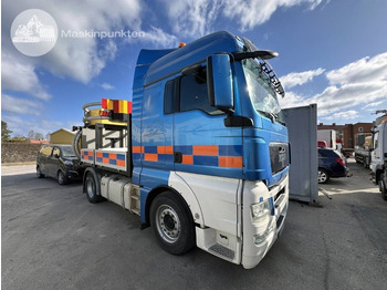 Tractor unit MAN TGX 18.440