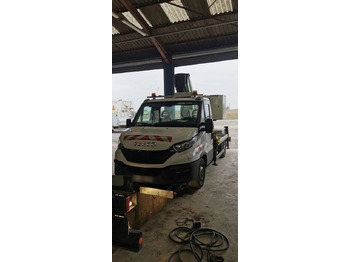 Truck mounted aerial platform IVECO Daily