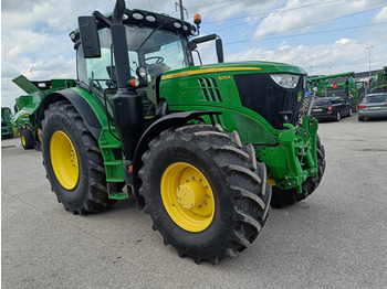 Farm tractor JOHN DEERE 6215R