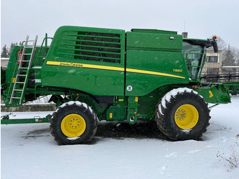 Combine harvester JOHN DEERE T660