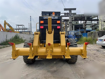Grader CATERPILLAR 140G: picture 4