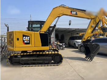 Crawler excavator CATERPILLAR 307.5: picture 3