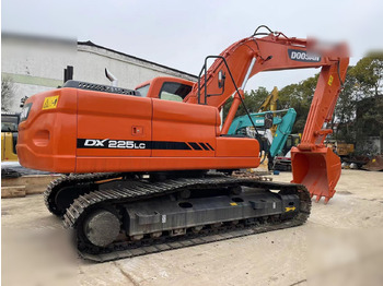 Crawler excavator DOOSAN DX225LC