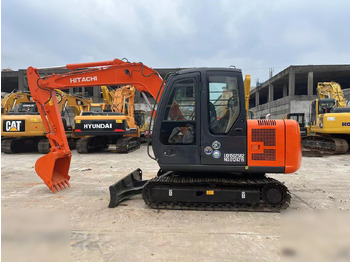 Crawler excavator HITACHI ZX70: picture 3