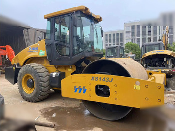 Compactor XCMG XS143J