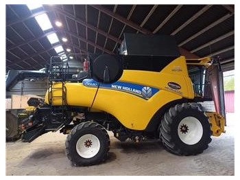Combine harvester NEW HOLLAND CR9.80