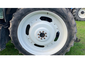 Tire for Agricultural machinery Taurus 270/95R32 - 300/95R46: picture 4 Tire for Agricultural machinery Taurus 270/95R32 - 300/95R46: picture 4