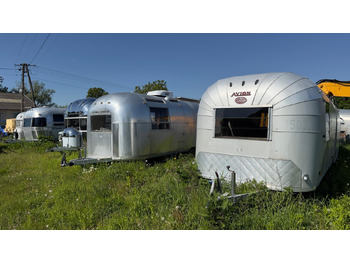 Vending trailer