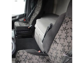 Cab and interior SCANIA R