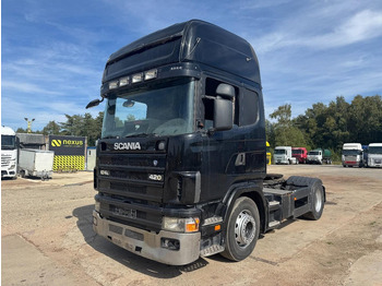 Tractor unit SCANIA 124