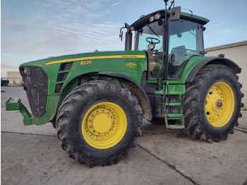 Farm tractor JOHN DEERE 8030 Series