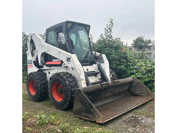 Skid steer loader BOBCAT S300