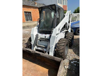 Skid steer loader BOBCAT S300