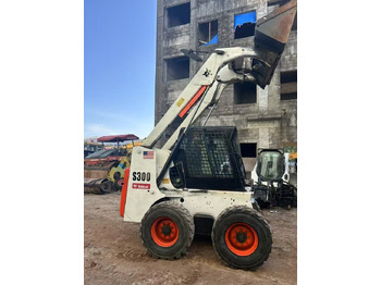 Skid steer loader BOBCAT S300