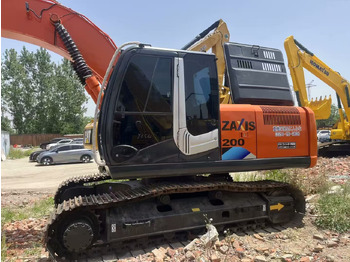 Crawler excavator HITACHI ZX200: picture 4