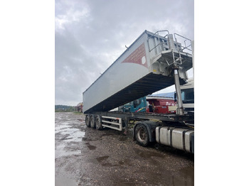 Farm tipping trailer/ Dumper