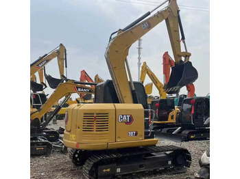 Mini excavator CATERPILLAR