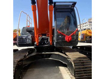 Excavator HITACHI ZX200
