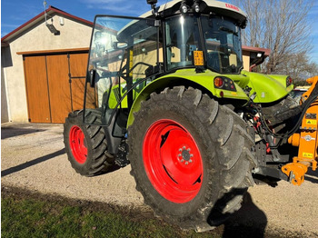 Farm tractor Claas Arion 450: picture 4