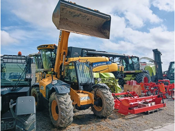 Telescopic handler JCB