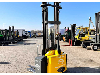 Stacker COMBILIFT