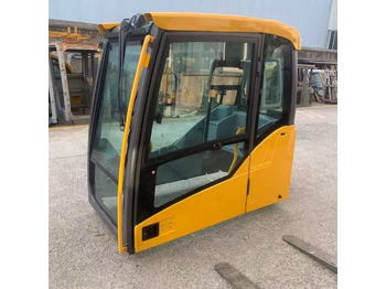 Cab HITACHI