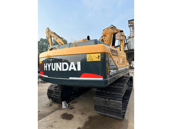 Lease a HYUNDAI R215-9C HYUNDAI R215-9C: picture 5 Lease a HYUNDAI R215-9C HYUNDAI R215-9C: picture 5