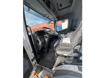 Box truck MERCEDES-BENZ Attego: picture 2