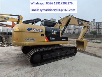 Crawler excavator Caterpillar 320D2: picture 2