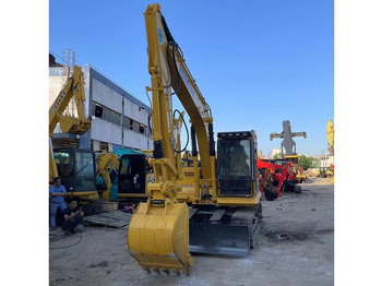 Crawler excavator KOMATSU PC130