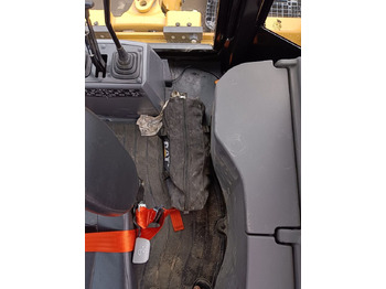 New Backhoe loader New Caterpillar 424 backhoe loader: picture 2