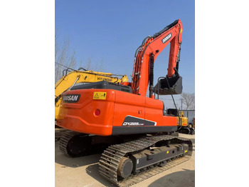 Crawler excavator DOOSAN DH225