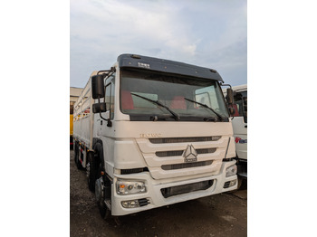 Tipper SINOTRUK HOWO