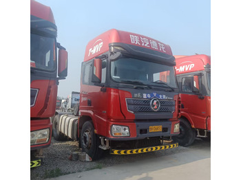 Tractor unit SHACMAN