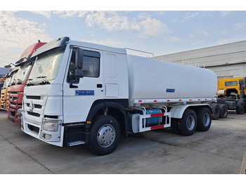 Tank truck SINOTRUK