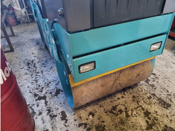 Road roller Bomag BW 100 AD-4: picture 2