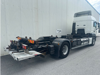 Container transporter/ Swap body truck MAN TGS 18.400 Intarder / LBW / Webasto: picture 4