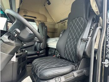 Tractor unit Mercedes-Benz Actros 1863 Final Edition Vollausstattung: picture 5