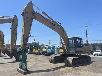 Crawler excavator CATERPILLAR E200B