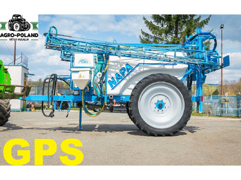 Trailed sprayer