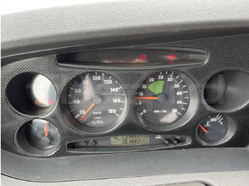Minibus, Passenger van Iveco Daily: picture 3