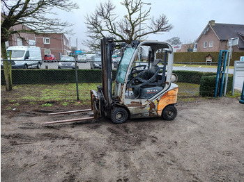 LPG forklift STILL RX70