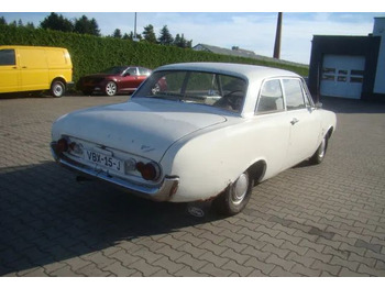 Sedan Ford Taunus: picture 4
