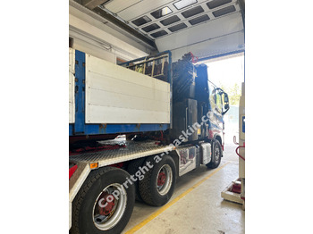 Dropside/ Flatbed truck, Crane truck VOLVO FH 540: picture 4