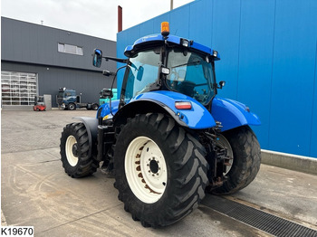 Farm tractor New Holland T6080: picture 2