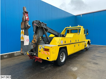 Crane truck Volvo N 10 Wrecker, Steel suspension: picture 2