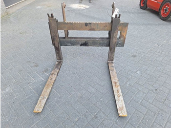 Forks for Construction machinery Ahlmann AZ6 - Forks/Palletgabeln/Palletvorken: picture 4 Forks for Construction machinery Ahlmann AZ6 - Forks/Palletgabeln/Palletvorken: picture 4